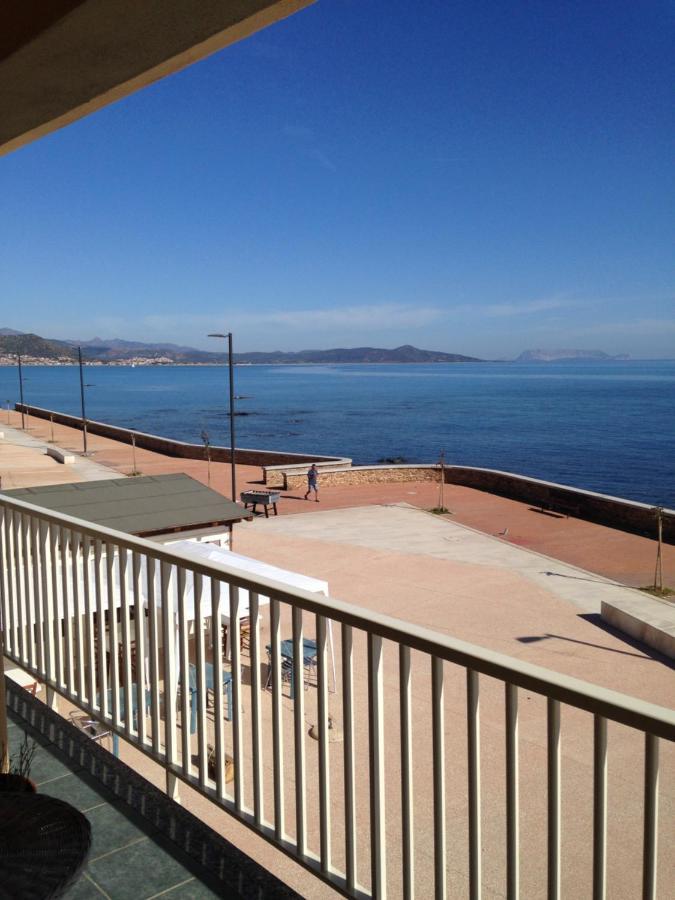 Villa Casa Con Terrazza Fronte Mare Santa Lucia  Exterior foto