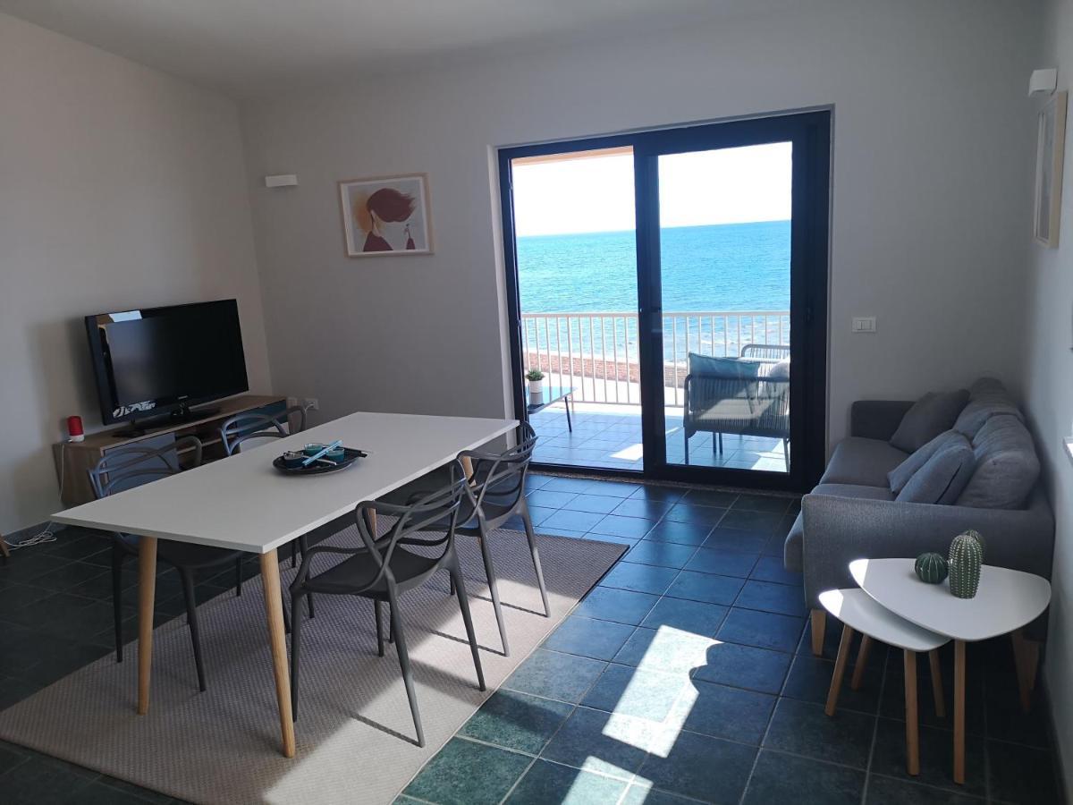Villa Casa Con Terrazza Fronte Mare Santa Lucia  Exterior foto